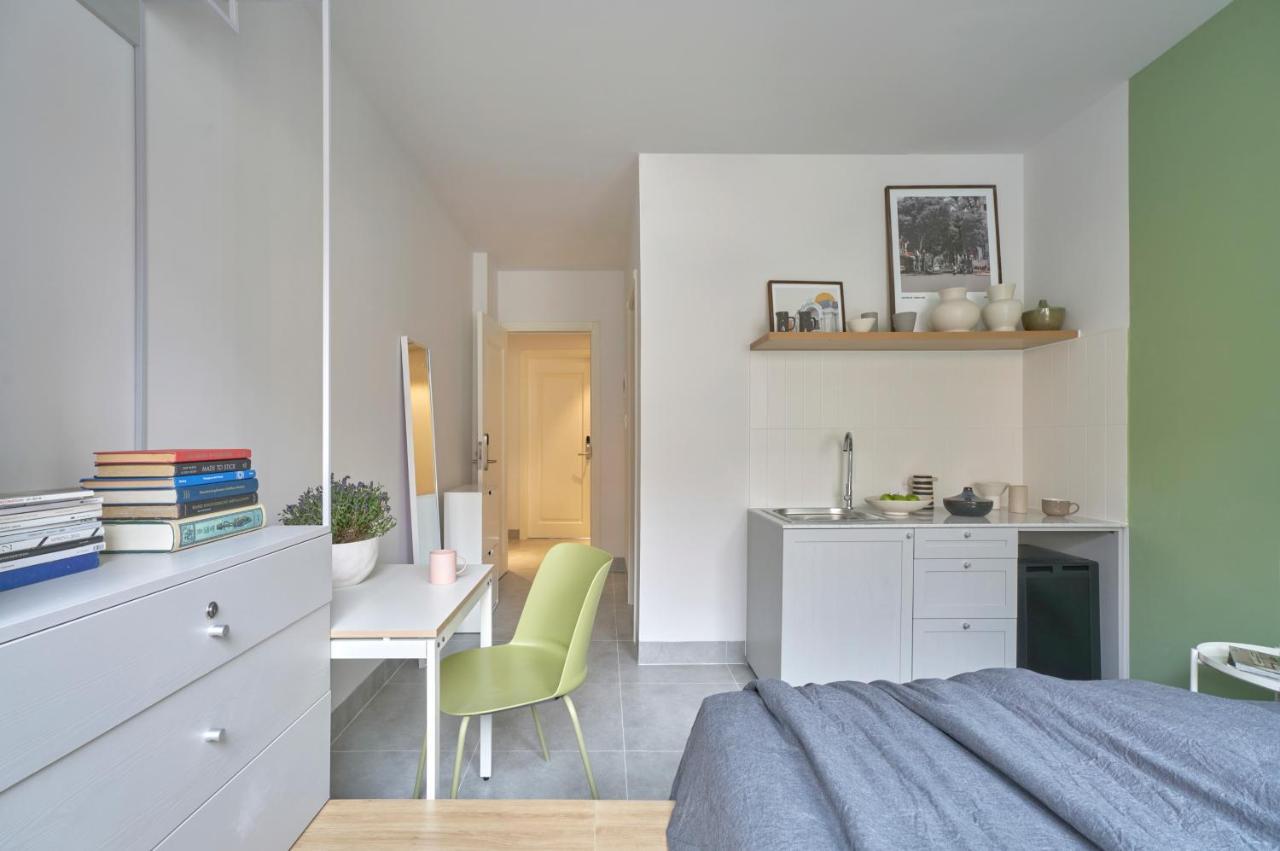 M Village Living Cuu Long 3*